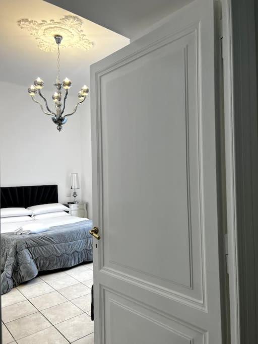 Hotel Virginia Apartaments - Stazione Termini Rome Extérieur photo