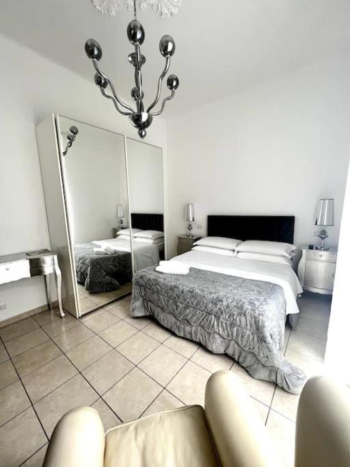 Hotel Virginia Apartaments - Stazione Termini Rome Extérieur photo