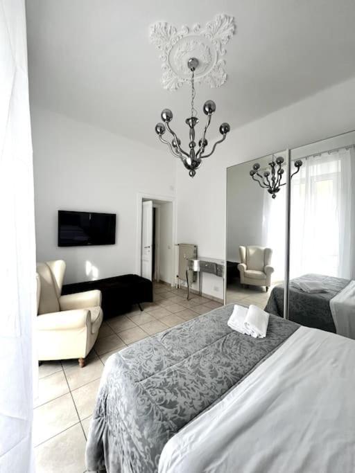 Hotel Virginia Apartaments - Stazione Termini Rome Extérieur photo