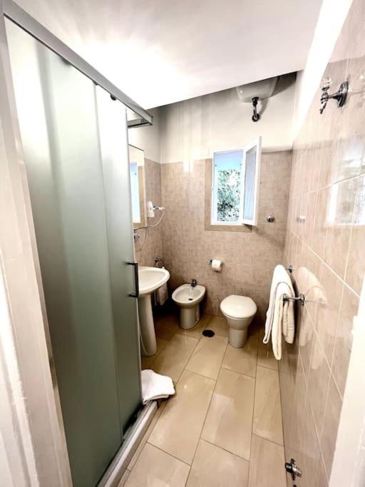 Hotel Virginia Apartaments - Stazione Termini Rome Extérieur photo